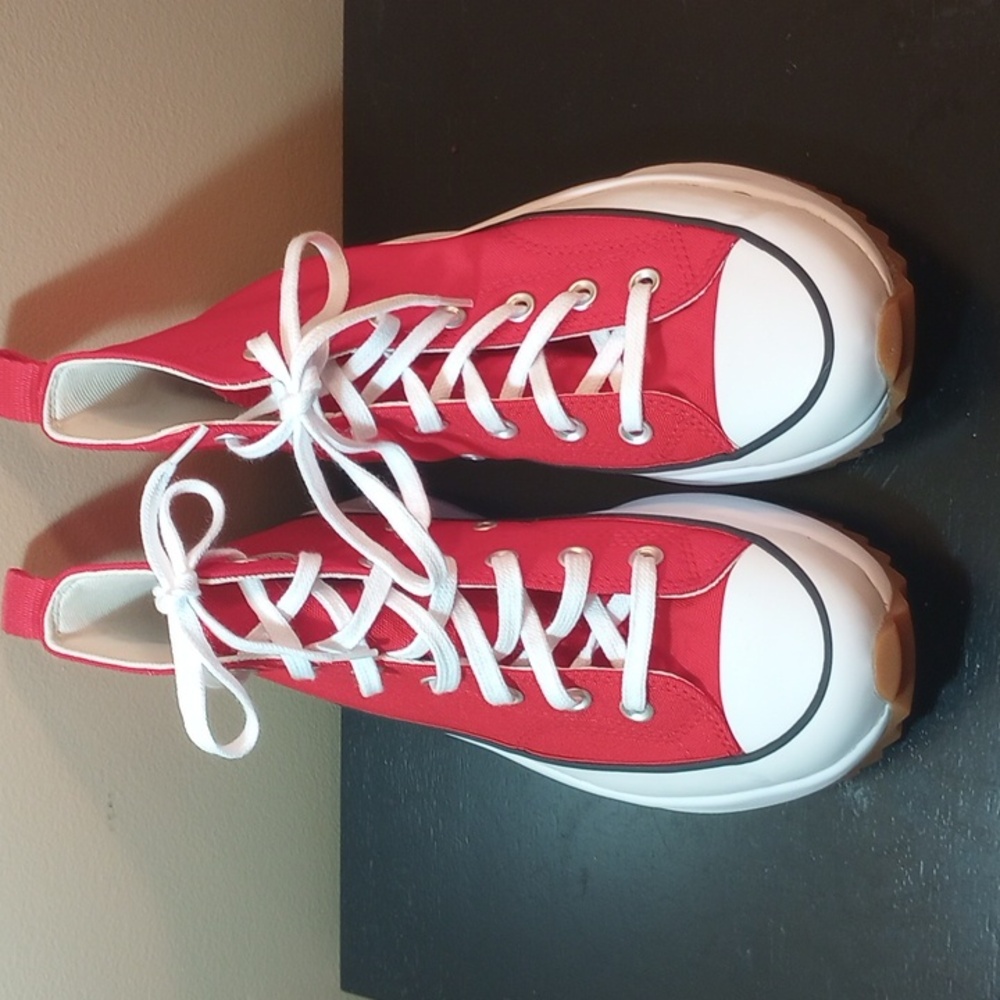 Converse, Run Star Hike, high tops, red canvas, unisex, women's size 7.5 , nwt